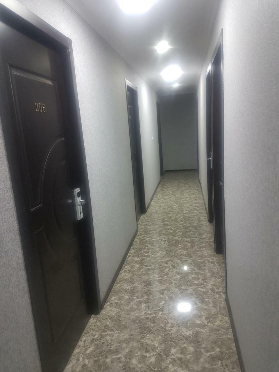 Hotel Leader Tbilisi Exterior photo