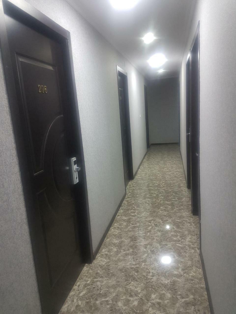 Hotel Leader Tbilisi Exterior photo